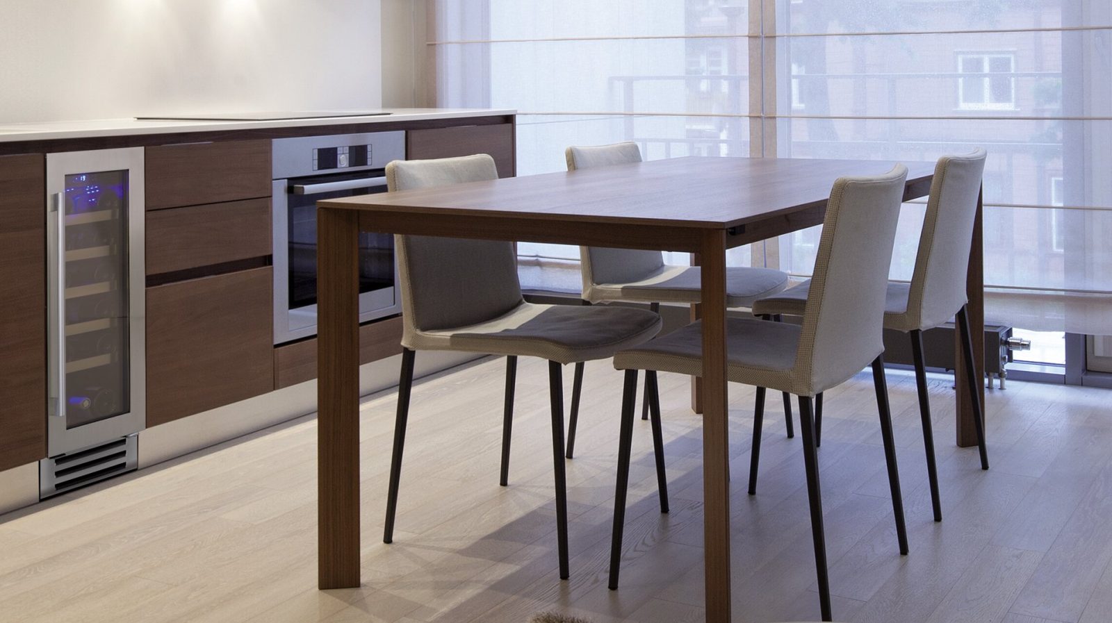 vinoteca encastrable bajo encimera