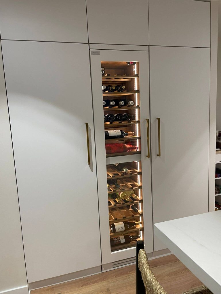Vinoteca a Medida integrada cocina Bº Chamartin Madrid